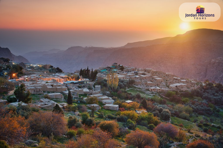 Tour de Senderismo en Jordania: Travesía de Dana a Petra - 10 giorni 09 notti